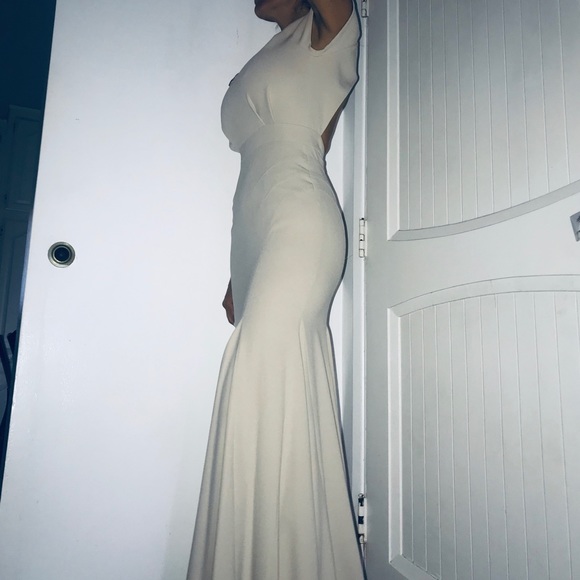 Zac Posen Couture Gown - Picture 3 of 8